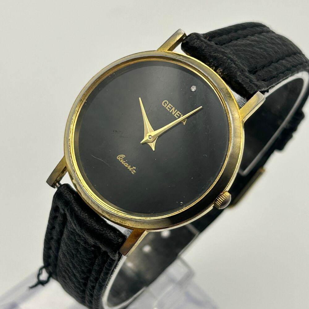 Geneva Gold-tone Black Dial & Leather Strap Minimalist Watch Working image 2